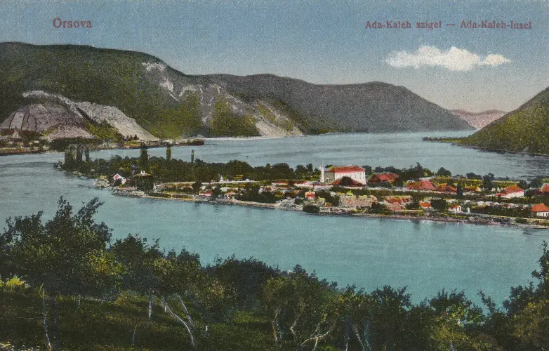 Historische Postkarte. Abgebildet ist die Insel Ada Kaleh.